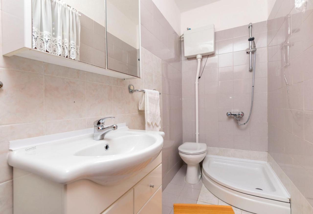 Apartments Dragica Donji Okrug  Extérieur photo