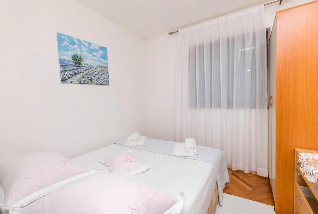 Apartments Dragica Donji Okrug  Extérieur photo